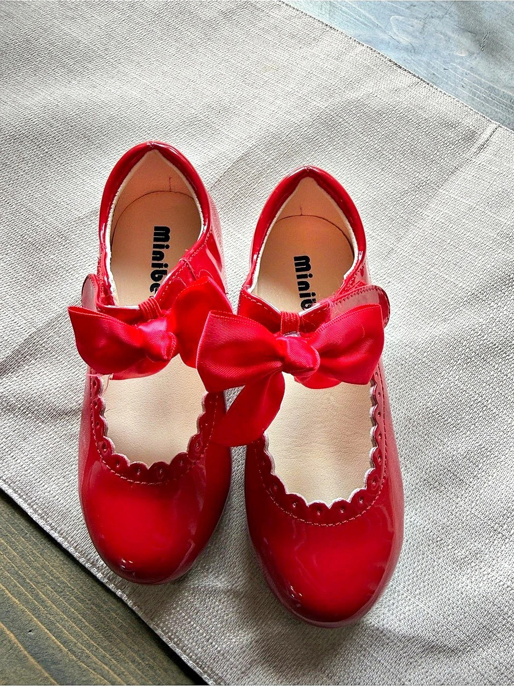 minibella Red Patent tap Shoes Baby 11M Like New